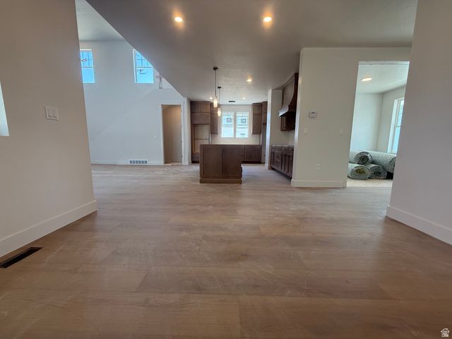 7148 W LAKE AVE, South Jordan, UT 84009