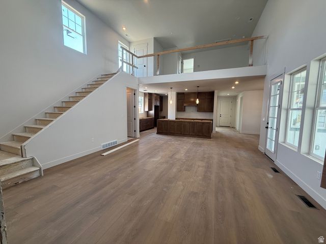 7148 W LAKE AVE, South Jordan, UT 84009
