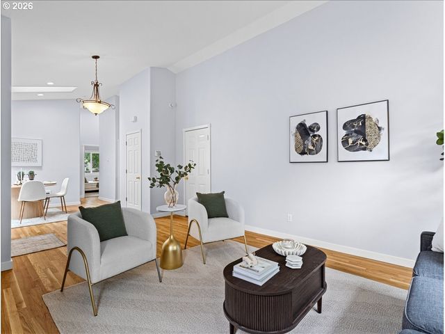 8830 Sw MAPLE Ct, Portland, OR 97223