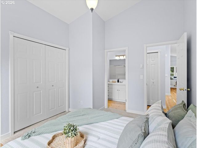 8830 Sw MAPLE Ct, Portland, OR 97223