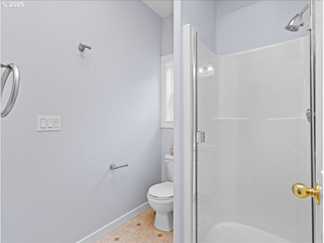 8830 Sw MAPLE Ct, Portland, OR 97223