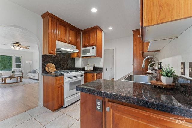 331 Fillmore Street, Twin Falls, ID 83301