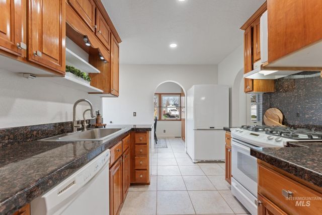 331 Fillmore Street, Twin Falls, ID 83301