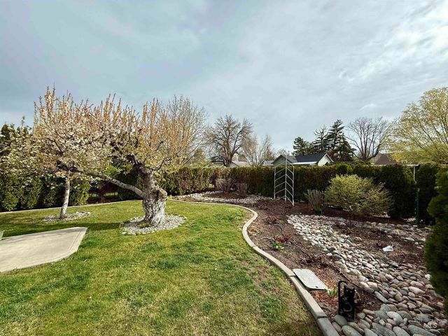 331 Fillmore Street, Twin Falls, ID 83301