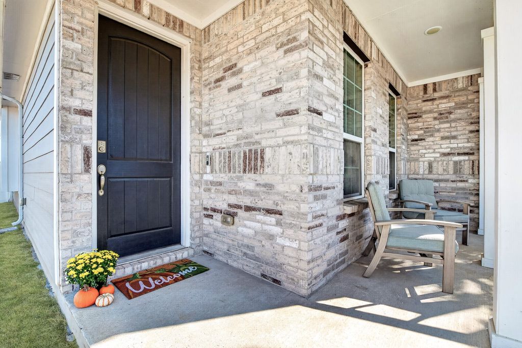 10141 Revere Drive, Providence Village, TX 76227 — photo 4