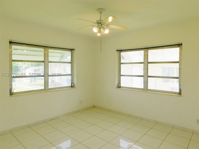 1735 Marseille Dr 2, Miami Beach, FL 33141