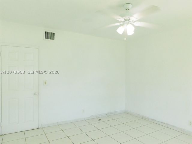 1735 Marseille Dr 2, Miami Beach, FL 33141