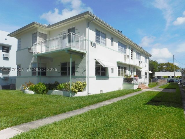 1735 Marseille Dr 2, Miami Beach, FL 33141