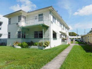 1735 Marseille Dr 2, Miami Beach, FL 33141