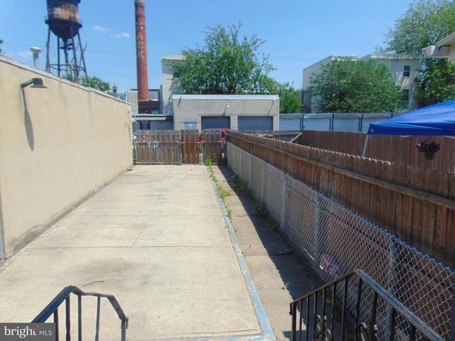 2014 S BROADWAY, Camden, NJ 08104