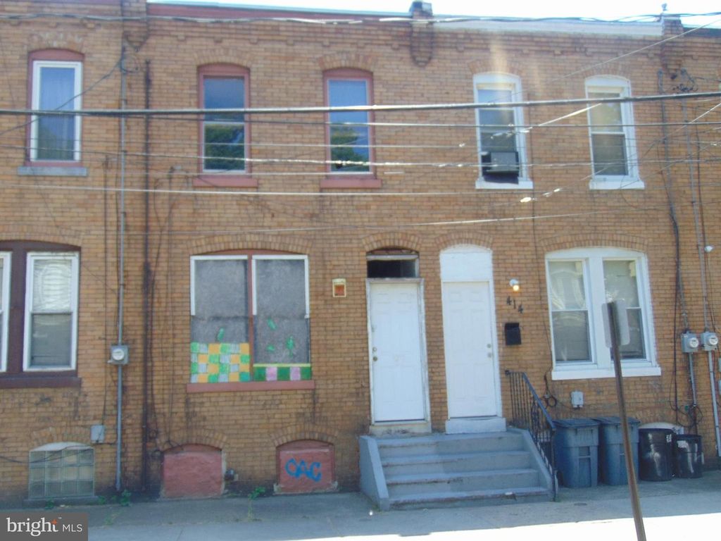 2014 S BROADWAY, Camden, NJ 08104