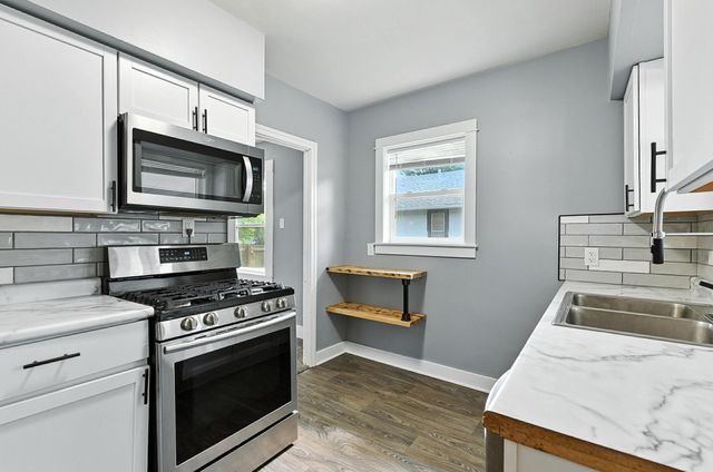 2903 3RD Avenue, Council Bluffs, IA 51501