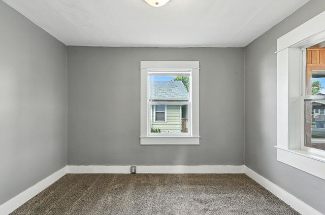 2903 3RD Avenue, Council Bluffs, IA 51501