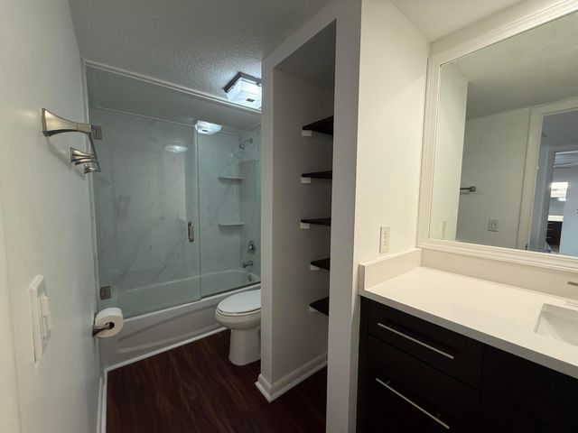 2410 24th Lane, Palm Beach Gardens, FL 33418