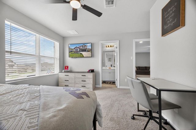 411 Palo Brea LOOP, Hutto, TX 78634