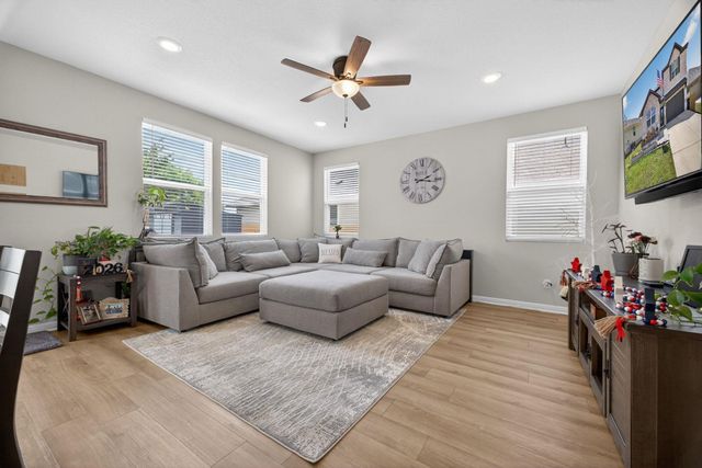 411 Palo Brea LOOP, Hutto, TX 78634