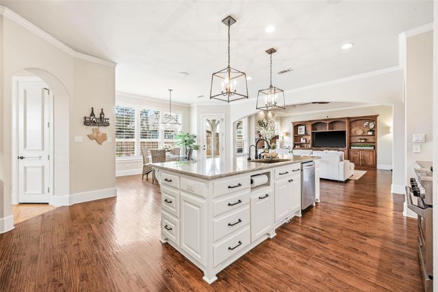 5016 Manchester Road, Highland Village, TX 75077