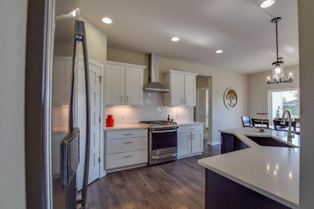 6595 Redpoll Circle, Middleton, WI 53562