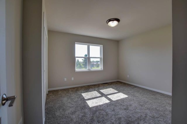 6595 Redpoll Circle, Middleton, WI 53562