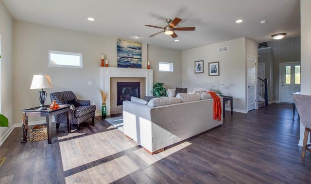 6595 Redpoll Circle, Middleton, WI 53562