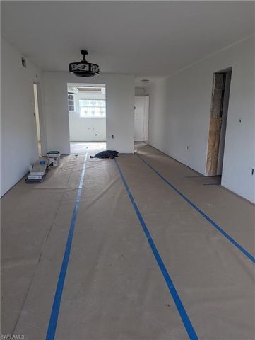 7025 New Post DR 3, North Fort Myers, FL 33917