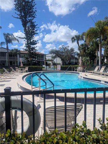 7025 New Post DR 3, North Fort Myers, FL 33917