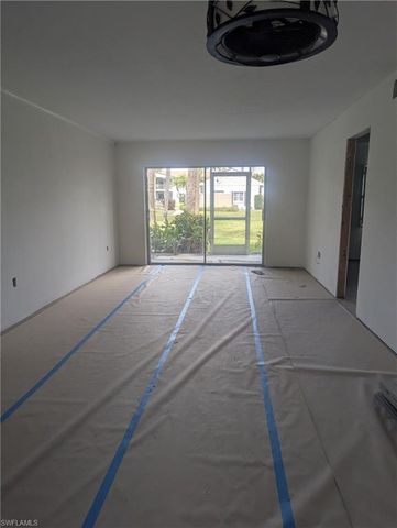 7025 New Post DR 3, North Fort Myers, FL 33917