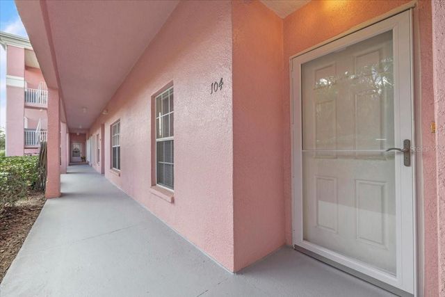 2061 WILLOW HAMMOCK CIRCLE 104, Punta Gorda, FL 33983