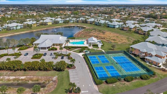 2061 WILLOW HAMMOCK CIRCLE 104, Punta Gorda, FL 33983