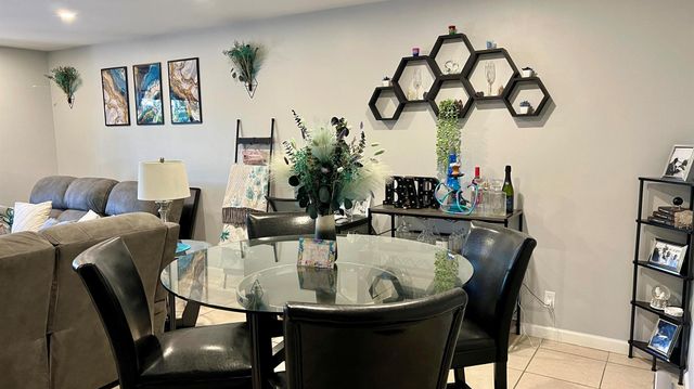 140 S Cypress Road 123, Pompano Beach, FL 33060