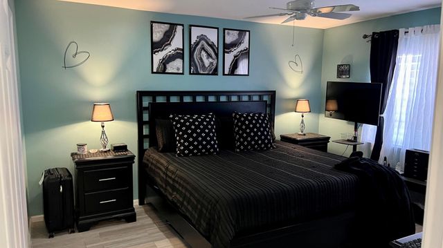 140 S Cypress Road 123, Pompano Beach, FL 33060