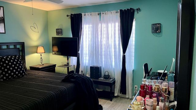 140 S Cypress Road 123, Pompano Beach, FL 33060