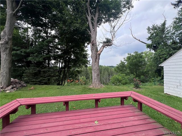 3050 Belknap Road, Eden, NY 14057