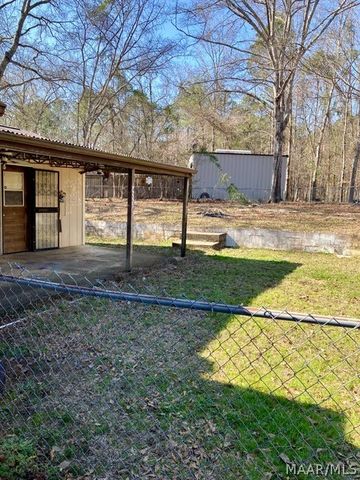 140 Greenleaf Drive, Wetumpka, AL 36092