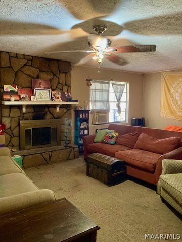 140 Greenleaf Drive, Wetumpka, AL 36092