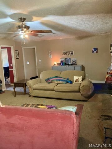 140 Greenleaf Drive, Wetumpka, AL 36092