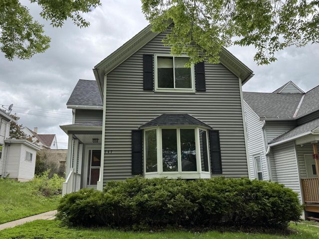 747 S 37th STREET, Milwaukee, WI 53215
