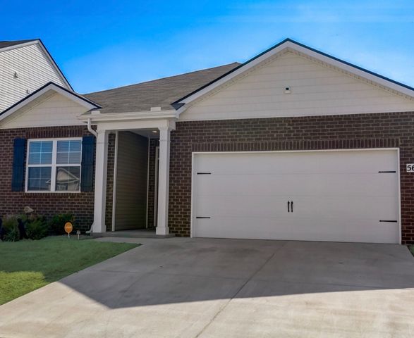 5640 Hickory Woods Dr, Antioch, TN 37013