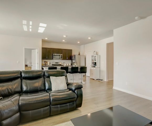 5640 Hickory Woods Dr, Antioch, TN 37013