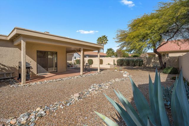 64510 E Canyon Shadows Lane, Tucson, AZ 85739