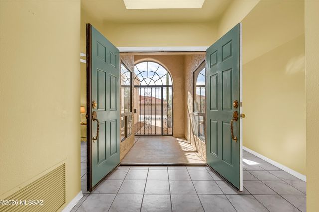 64510 E Canyon Shadows Lane, Tucson, AZ 85739