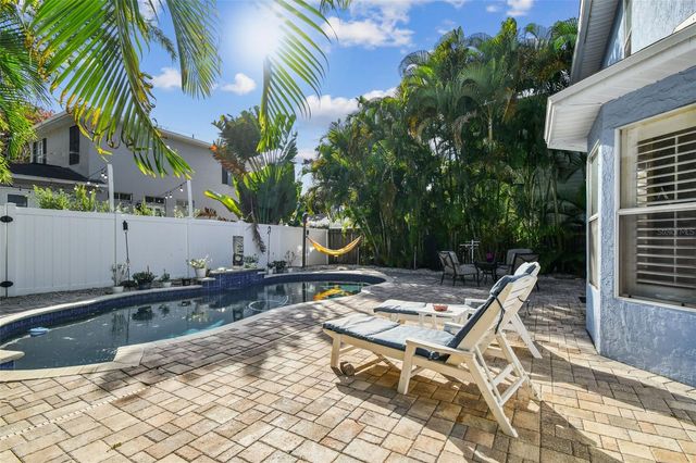 3710 W TACON STREET, Tampa, FL 33629