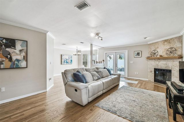 3710 W TACON STREET, Tampa, FL 33629