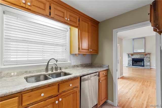 17385 Spencers Cove, Northport, AL 35475