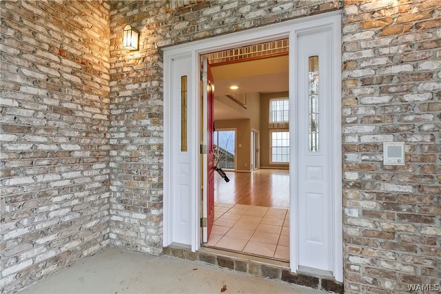 17385 Spencers Cove, Northport, AL 35475