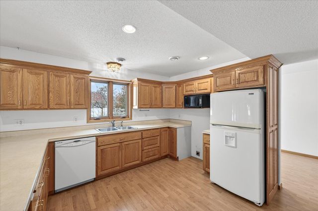 20640 Kiowa Street NW, Anoka, MN 55303