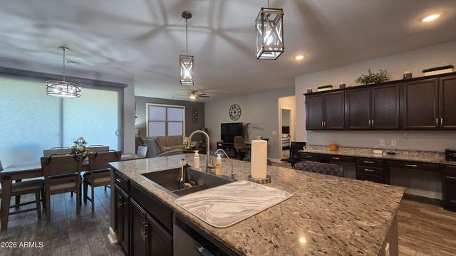 7080 E EAGLE NEST Way, San Tan Valley, AZ 85143