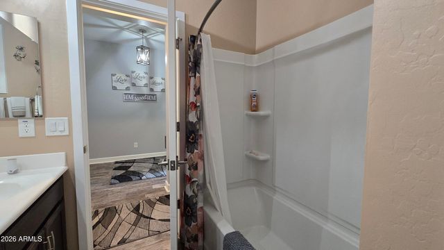 7080 E EAGLE NEST Way, San Tan Valley, AZ 85143