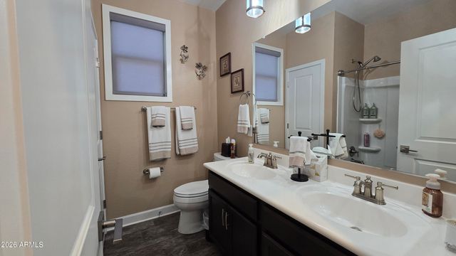 7080 E EAGLE NEST Way, San Tan Valley, AZ 85143