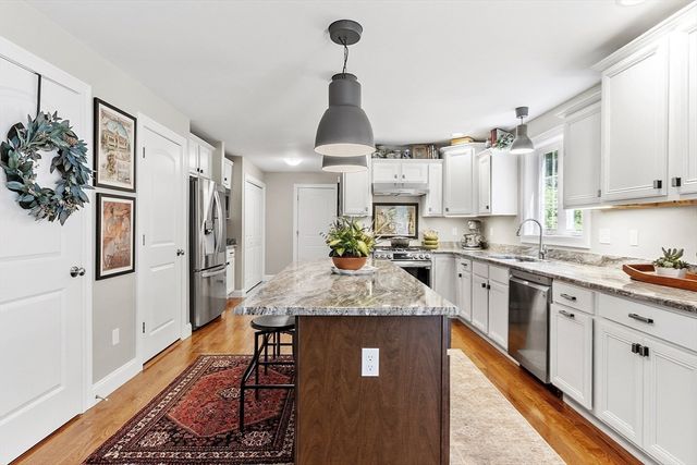 100 Platts Rd, Ashburnham, MA 01430